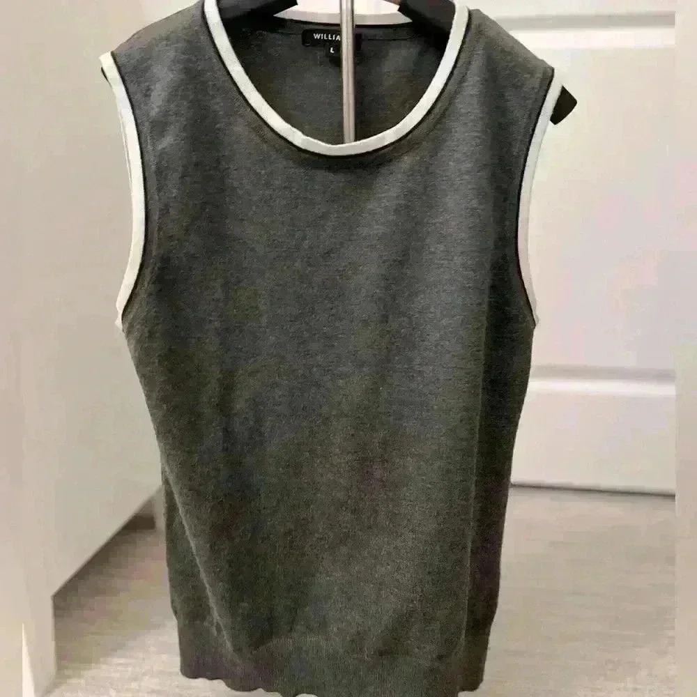 NWOT Large William Barry gray and white vest